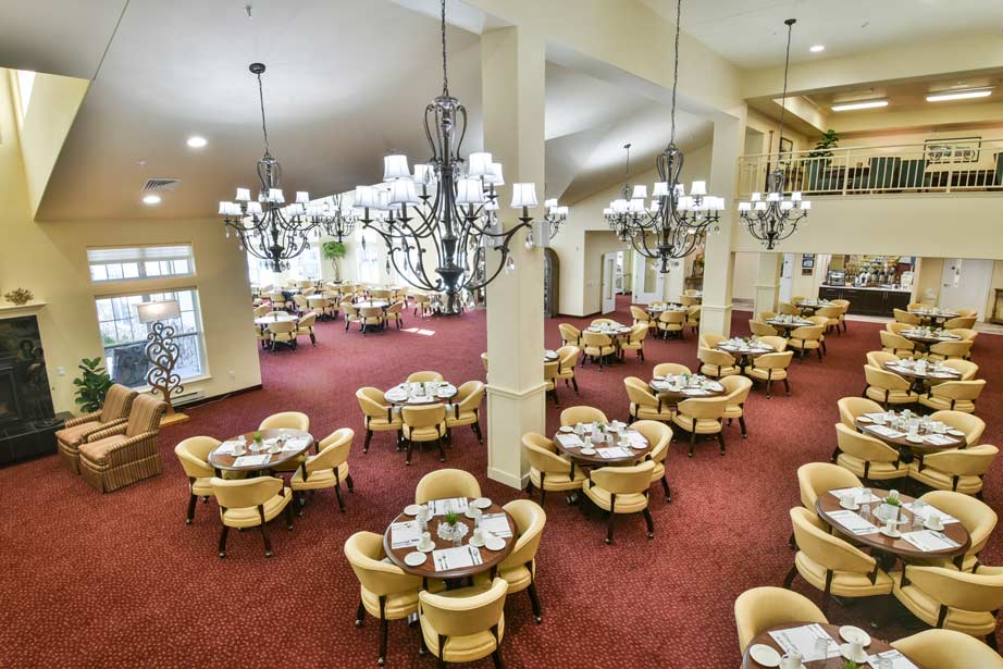 The dining room at Ashton Gardens set for mealtime